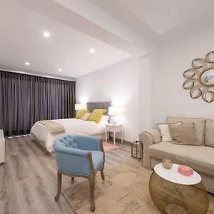 Sony Cosi Loft Canteras Apartment